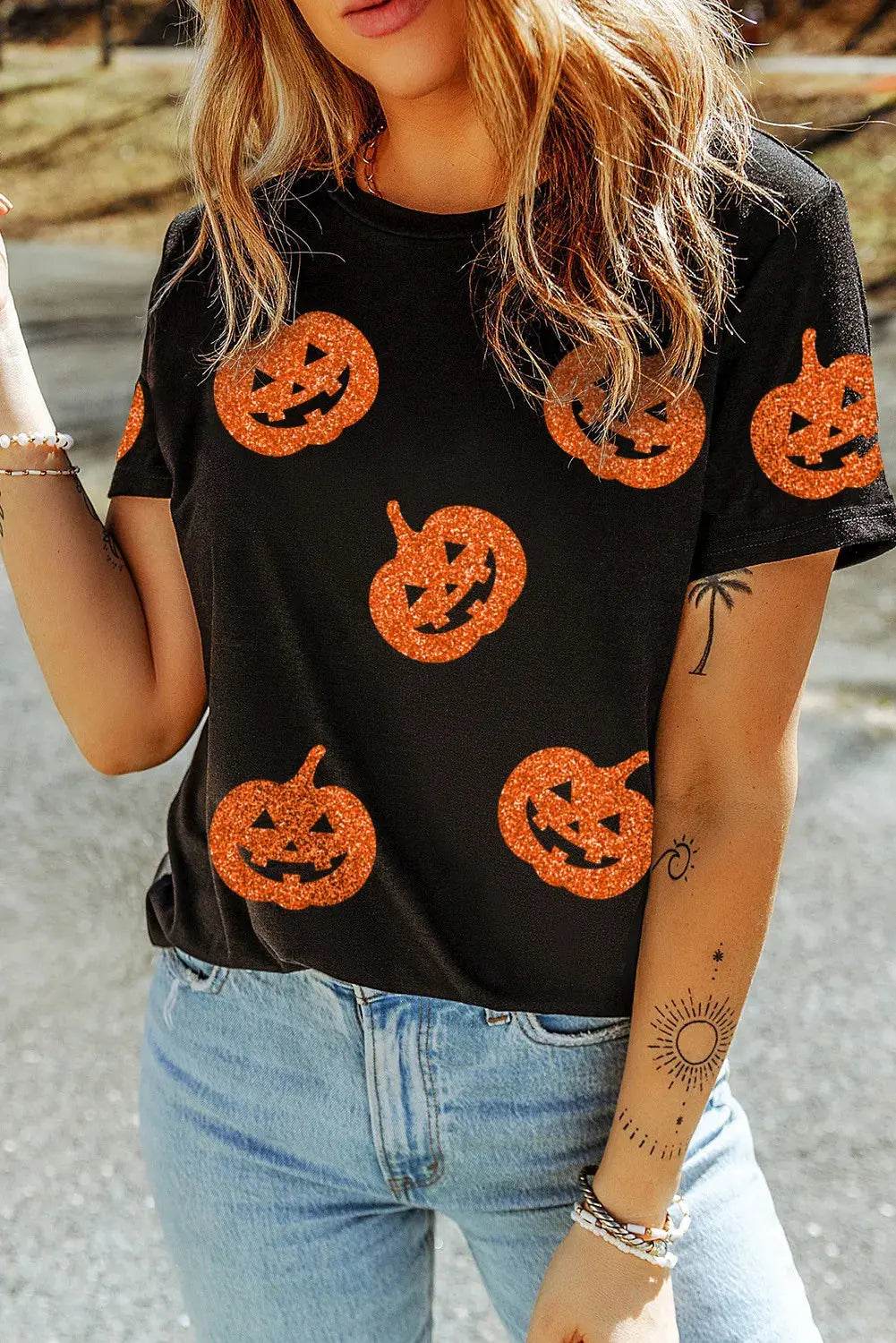 Halloween T-Shirt Full Size Glitter Jack-O'-Lantern Short Sleeve T-Shirt - Dream Studio Prints
